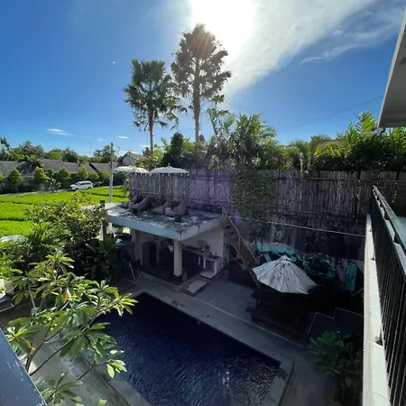 Tyana'S Private Room In Canggu